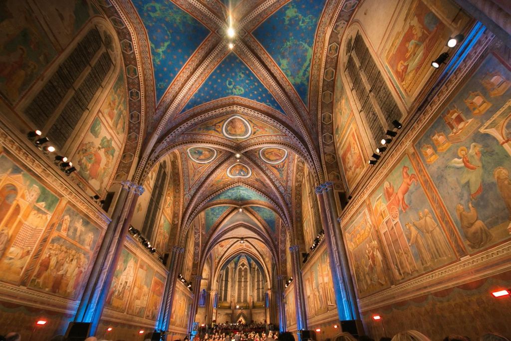 Assisi: Führung durch die Basilika des Heiligen Franziskus
