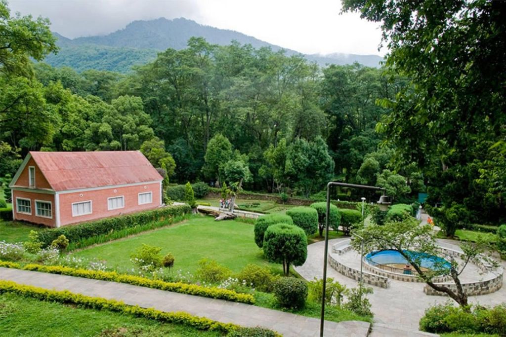 Kathmandu: 2-tägiger Öko-Rückzugsort in Godawari mit Guide