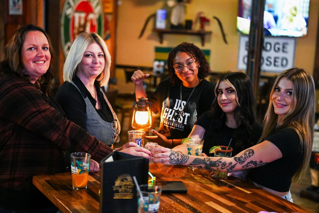 Asheville: Terrors, Boos and Booze Haunted Pub Crawl