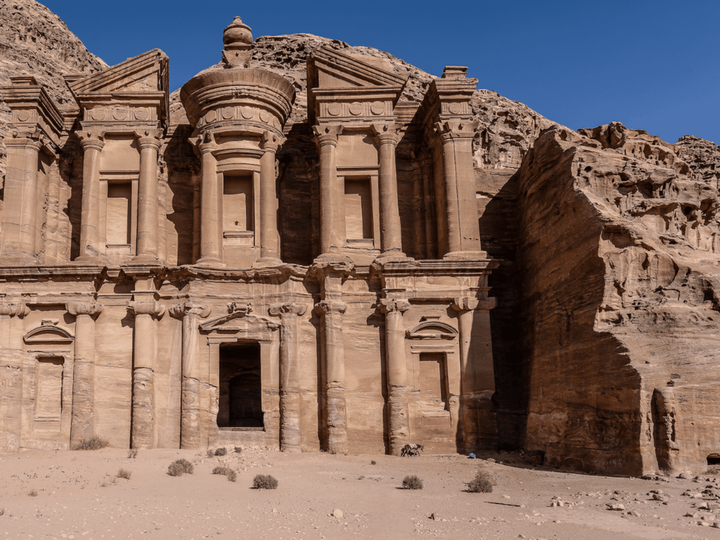 Petra: Kulturelle Entdeckung & Erlebnis in der antiken Stadt