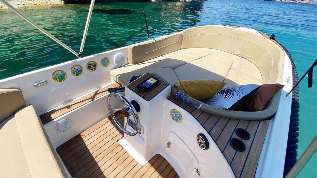 San Antonio: Schnorcheln auf deinem eigenen Boot ohne Qualifikation bis zu 5 Personen