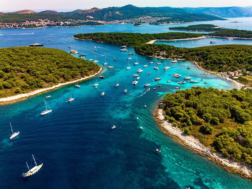 Hvar & Pakleni-Inseln: Private Schnellboot-Tour