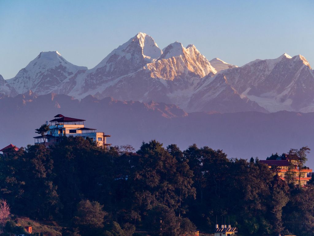 Nagarkot Sonnenaufgang und Wanderung zum Changu Narayan Tempel