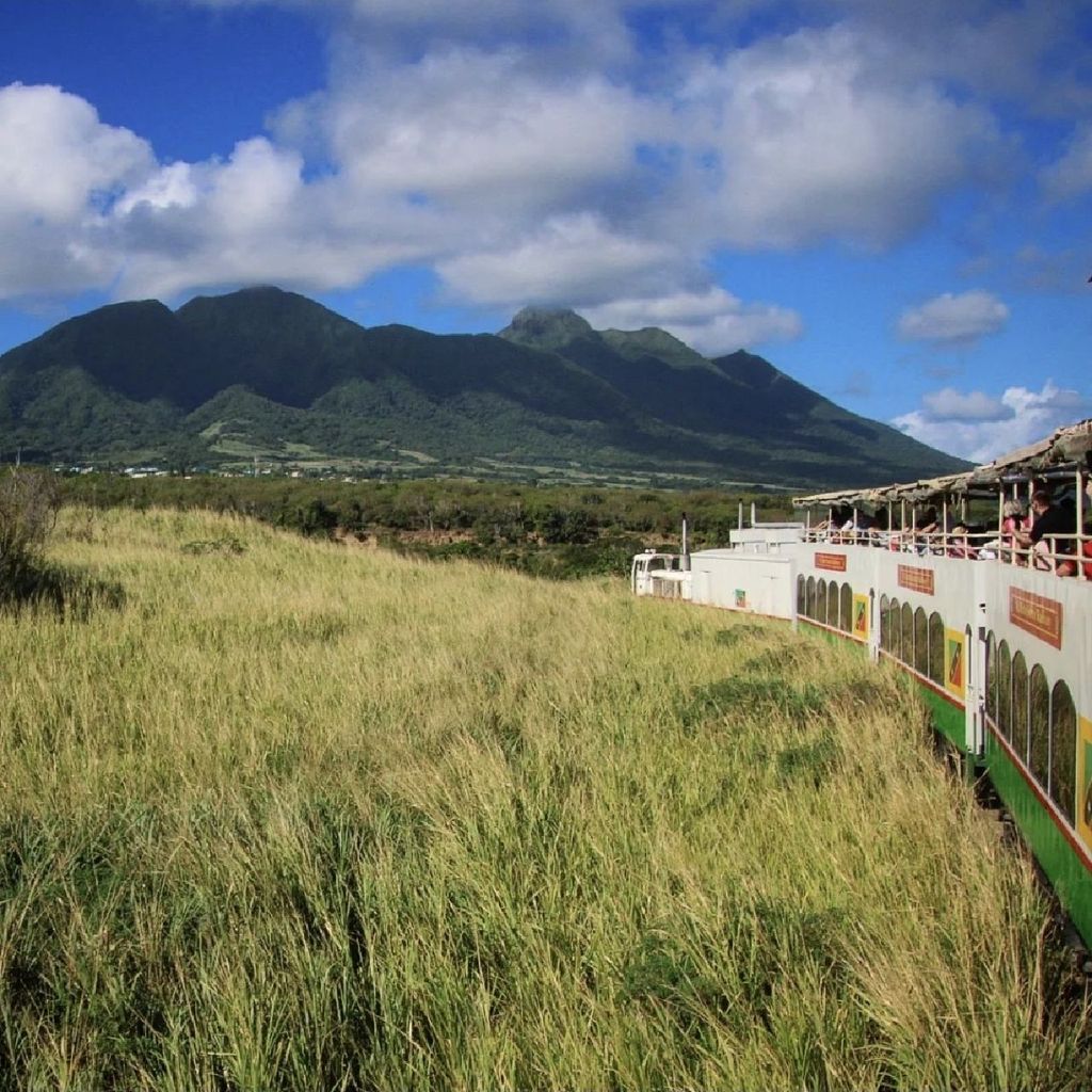 Zuckerzug-Tour & Getränke | Abholung & Rücktransfer vom Kreuzfahrthafen