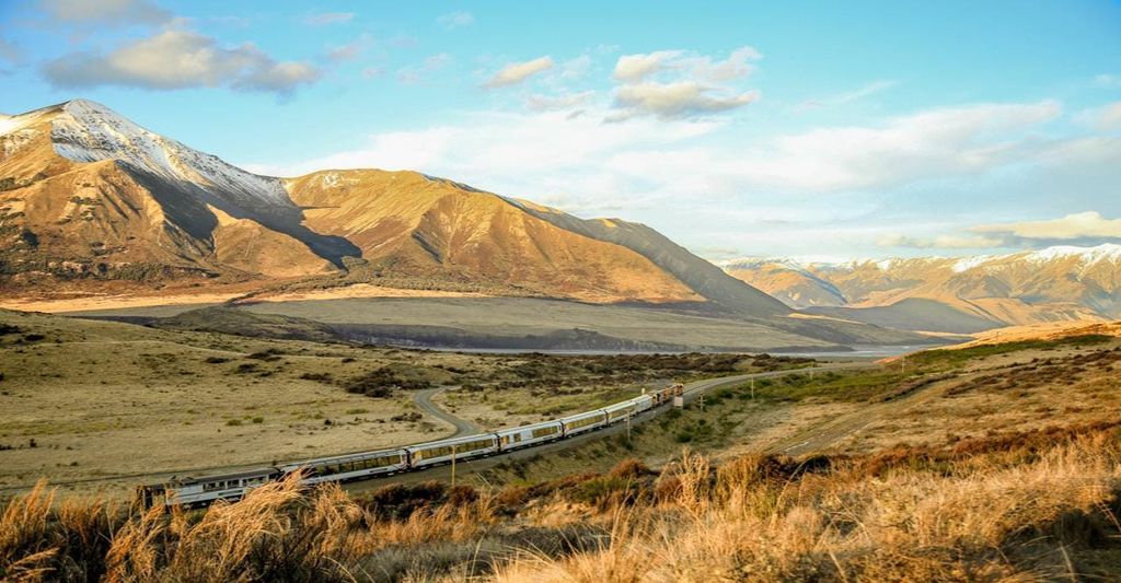 Arthur's Pass: TranzAlpine Zug und Castle Hill Tagestour