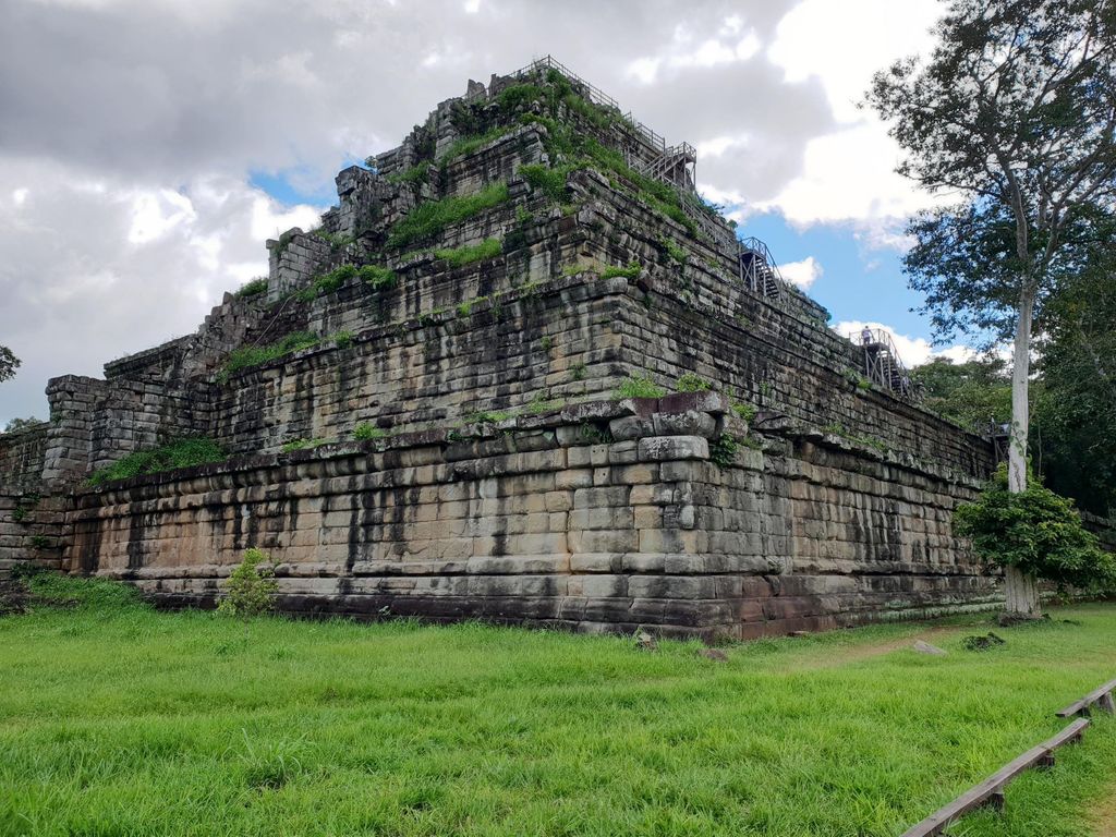 Beng Mealea, Koh Ker & schwimmendes Dorf – Tagestour