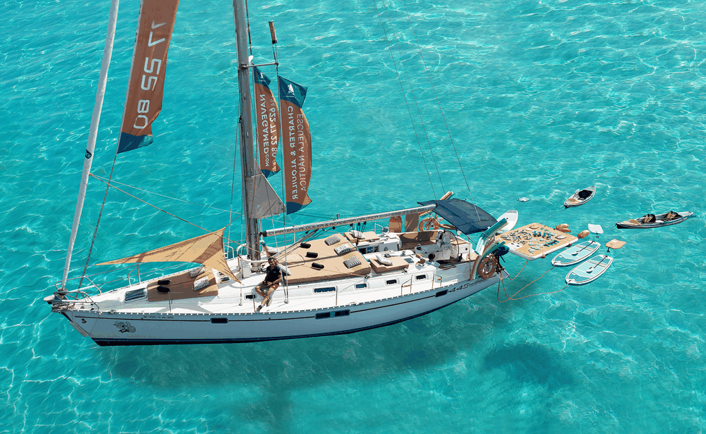 Torrevieja: Privater Ausflug auf einem Segelboot mit professionellem Skipper