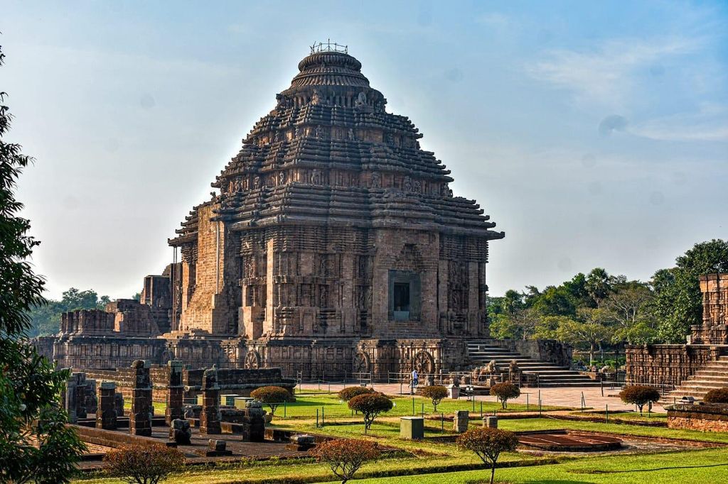 Entdecke die Schätze von Odisha: Puri und Konark in 2 Tagen