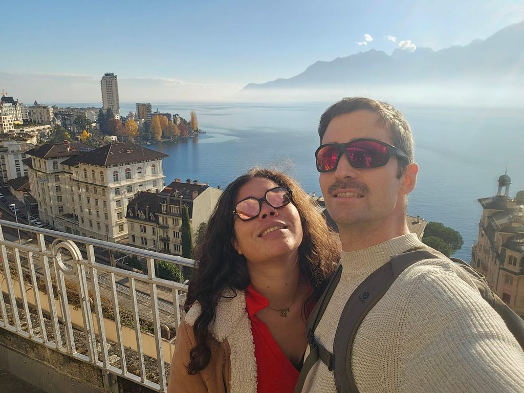 Entdecke Montreux mit einem Einheimischen – Stadtspaziergang und authentischer Moment