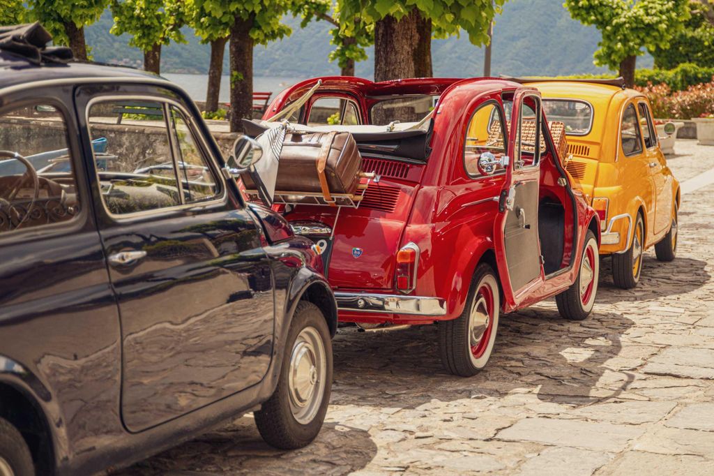 Comer See: Vintage Fiat 500 mieten