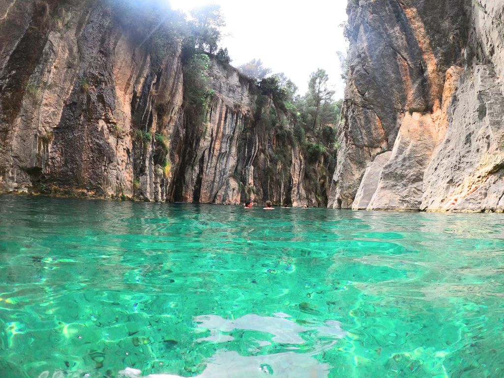 Valencia – Montanejos: Wähl zwischen Wanderung, Rafting oder den Novia-Wasserfällen