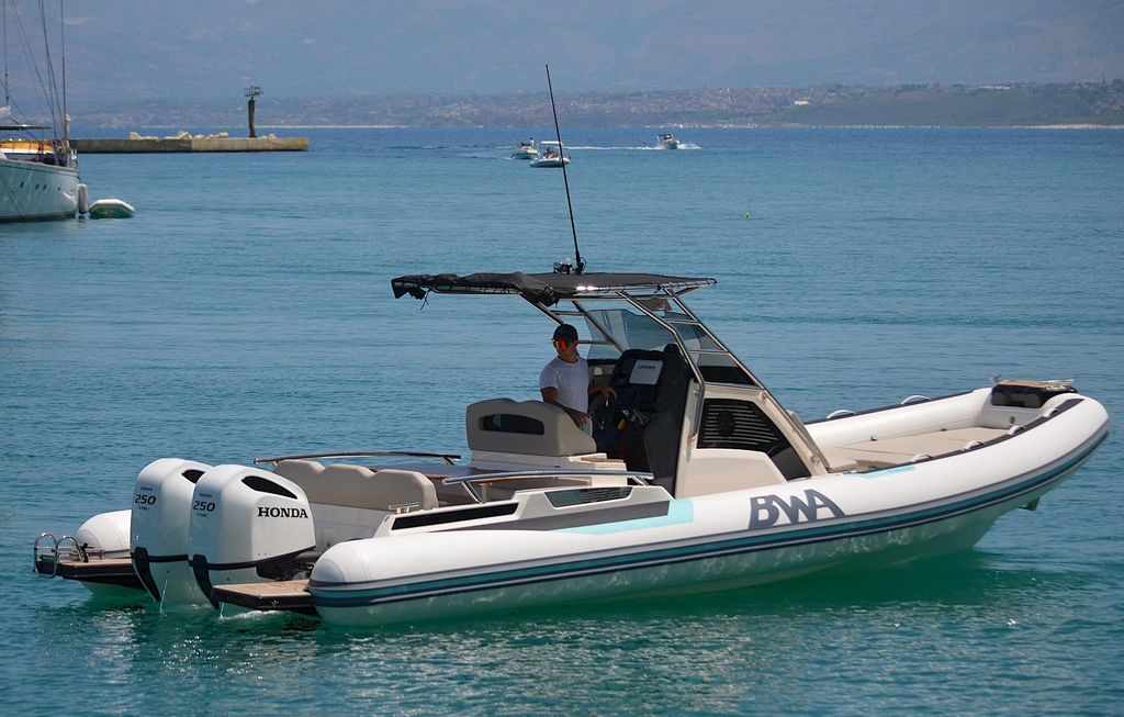 Castellammare del Golfo: Tour mit dem Schlauchboot und Schnorcheln