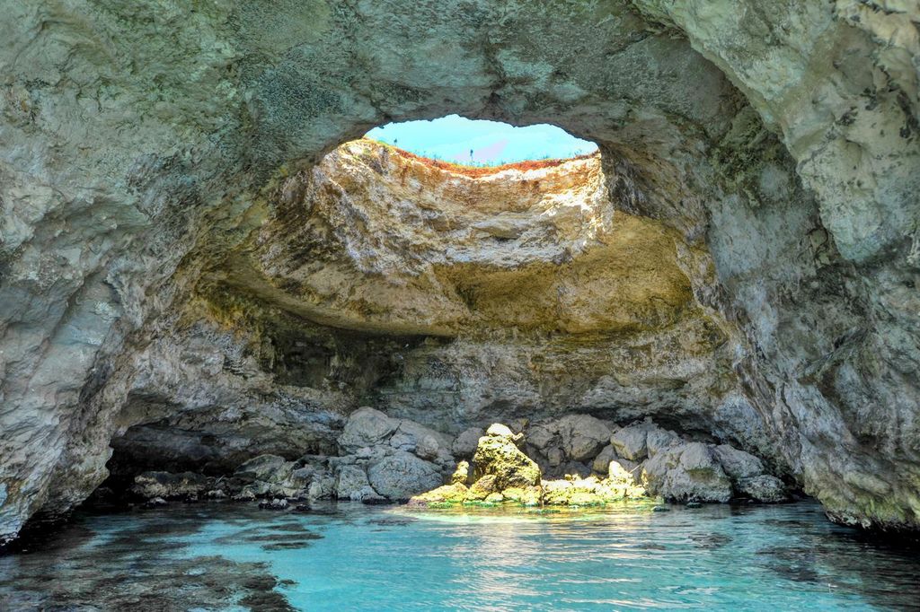 Otranto: Bootstour mit Badestopps, Schwimmmöglichkeit und Aperitif