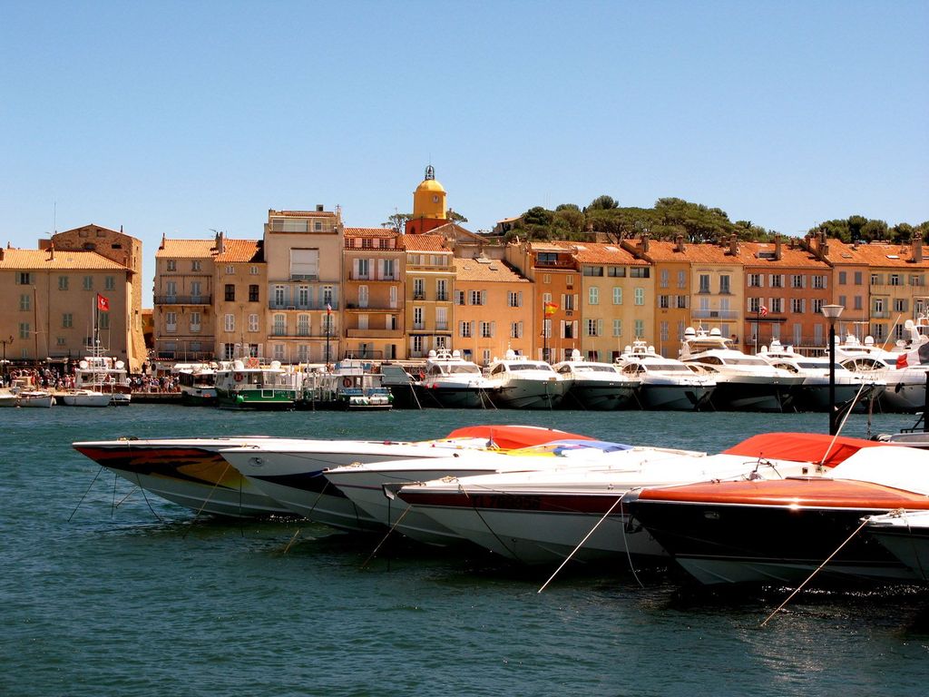 Ab Cannes: Saint-Tropez Private Ganztagestour mit dem Van