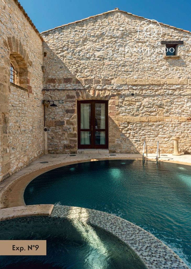 Natur und Entspannung am Pool im Tenute Baglio Passofondo