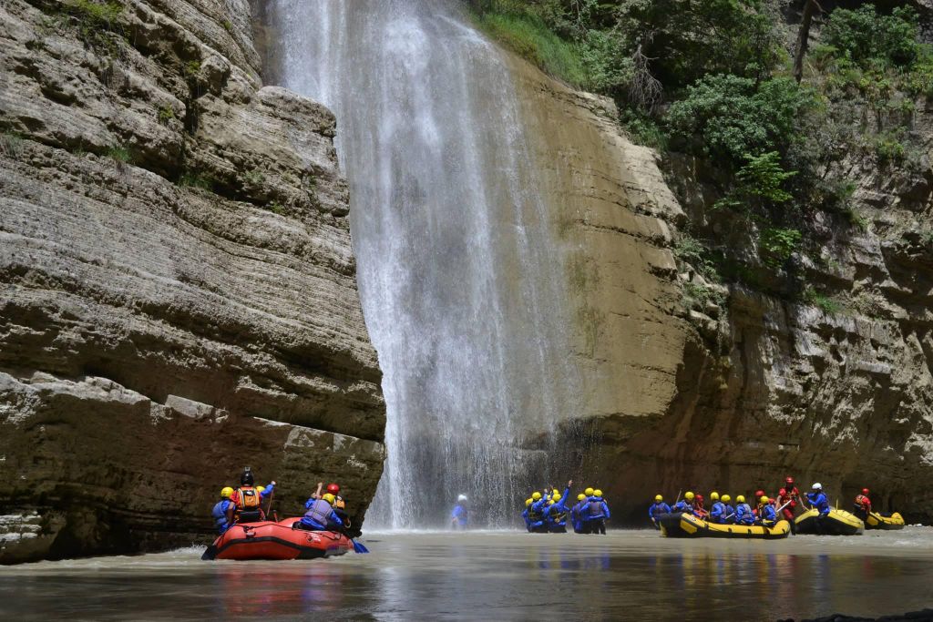 Von Berat: Rafting, Kajak & River-Tubing-Tour in der Osum-Schlucht