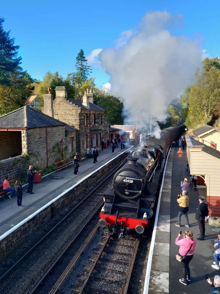 Von York aus: Moors, Whitby und die Yorkshire Steam Railway