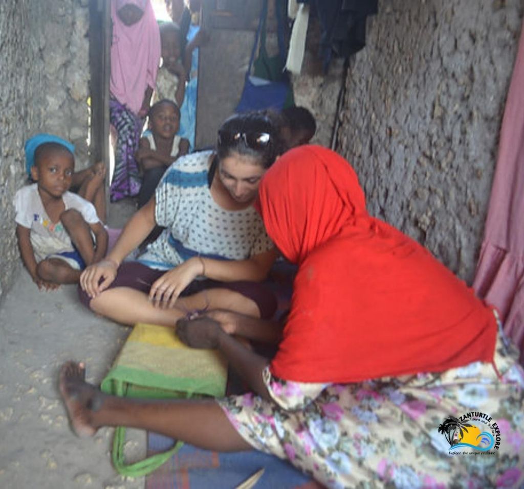 Sansibar: Tazari-Dorf-Tour und Schwimmen mit Schildkröten