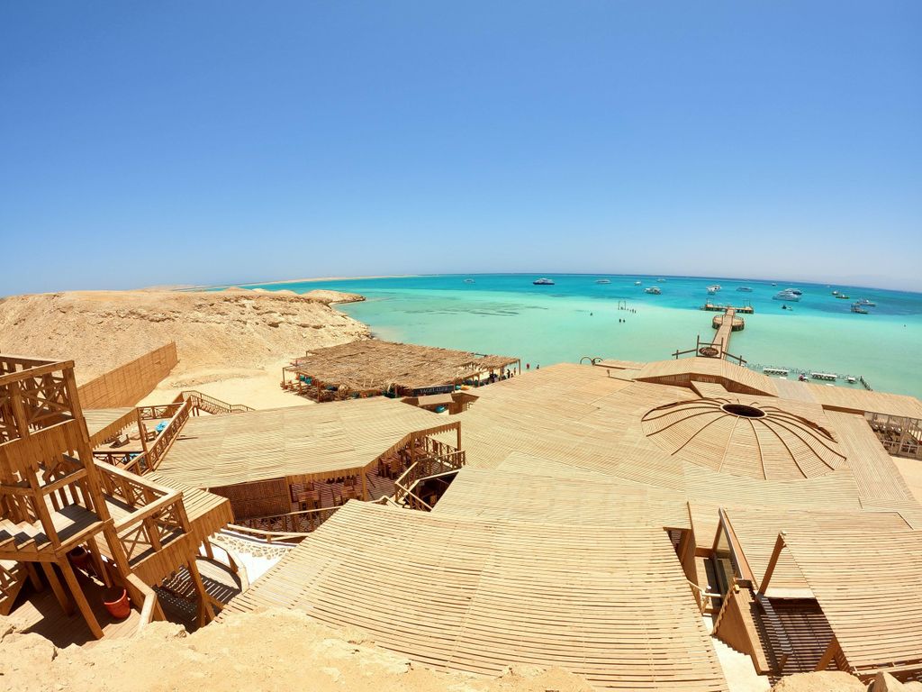 Hurghada: Royal Orange Bay mit Massage, Schnorcheln & Mittagessen