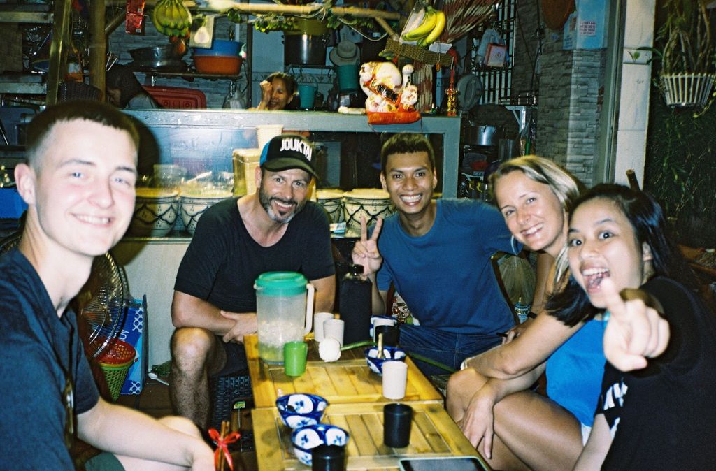 Veganer Rundgang Nicht nur veganes Essen