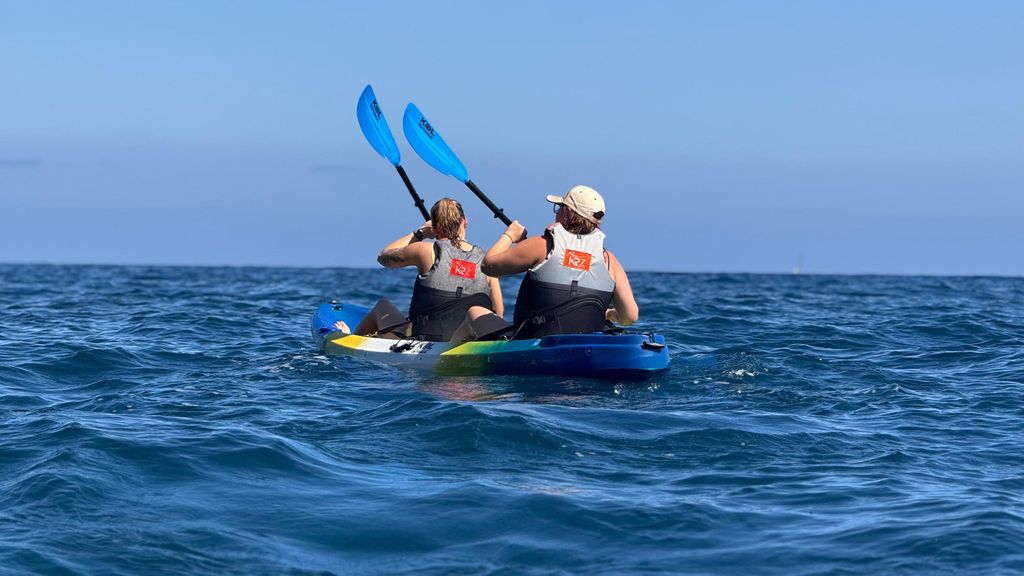 Calheta: Kajak- und Schnorchelabenteuer zwischen Vulkanfelsen und Meereslebewesen