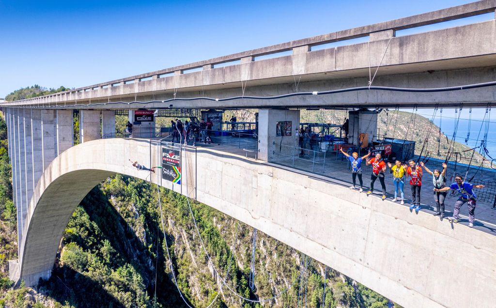 Tsitsikamma: Bungee-Sprung von der Bloukrans Bridge, SkyWalk & Zipline