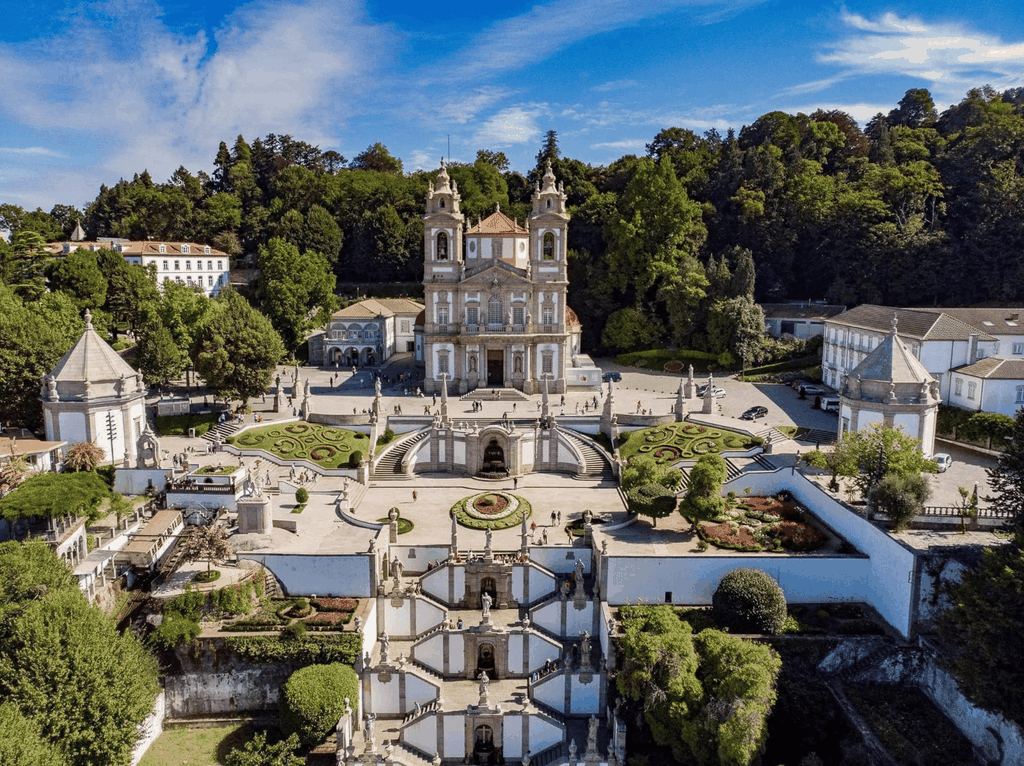 BRAGA & GUIMARÃES: Historische private Tour ab Porto