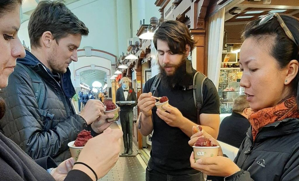 Städtetour mit Lebensmittelverkostung in Helsinki
