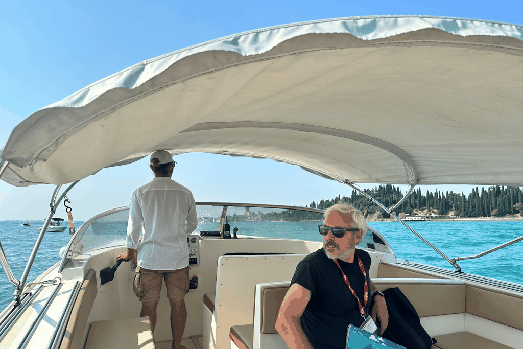 Von Verona aus: Tagestour zum Gardasee, nach Sirmione und Borghetto