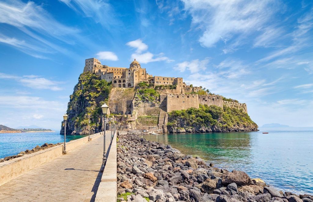 Geführte Besichtigung des Castello Aragonese in Ischia mit Transfer