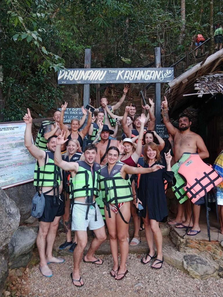 Coron Island Tour: 5 Top-Attraktionen & Insel-Buffet-Schmaus