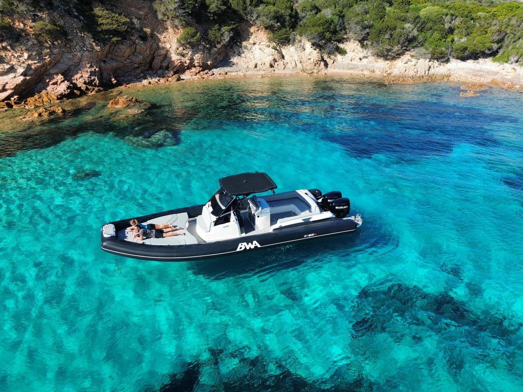 Archipel von La Maddalena: Exklusive Tour im Luxus-Schlauchboot.