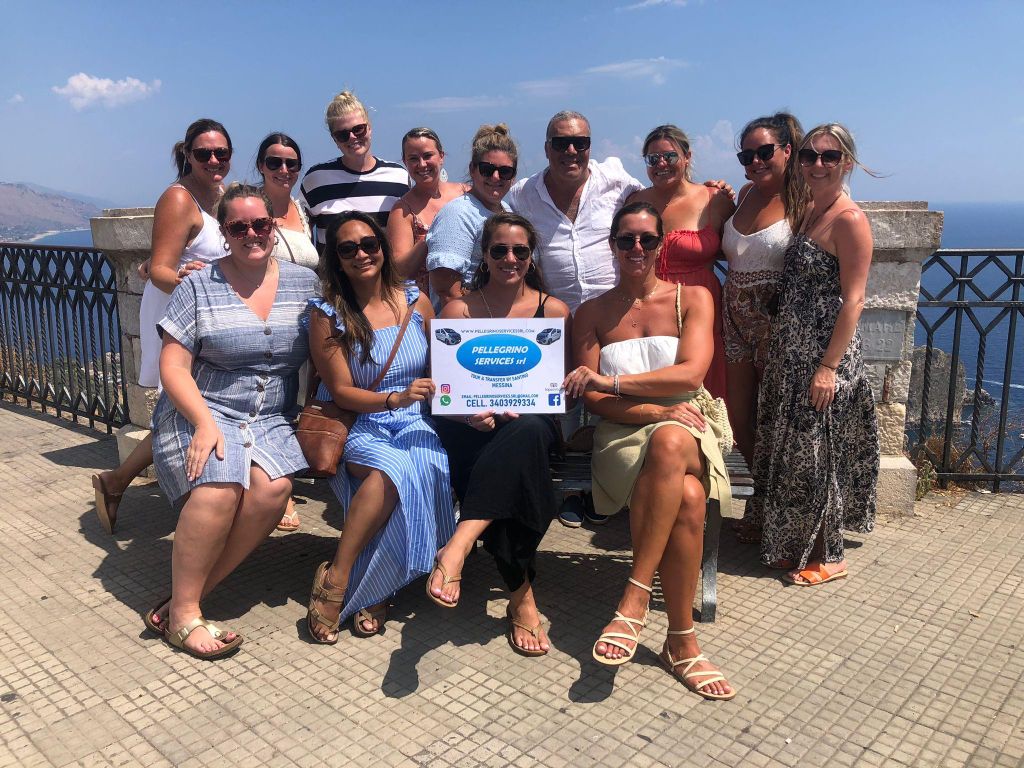 Alcantara-Schlucht, Taormina und Messina Tour. Abfahrt von Messina