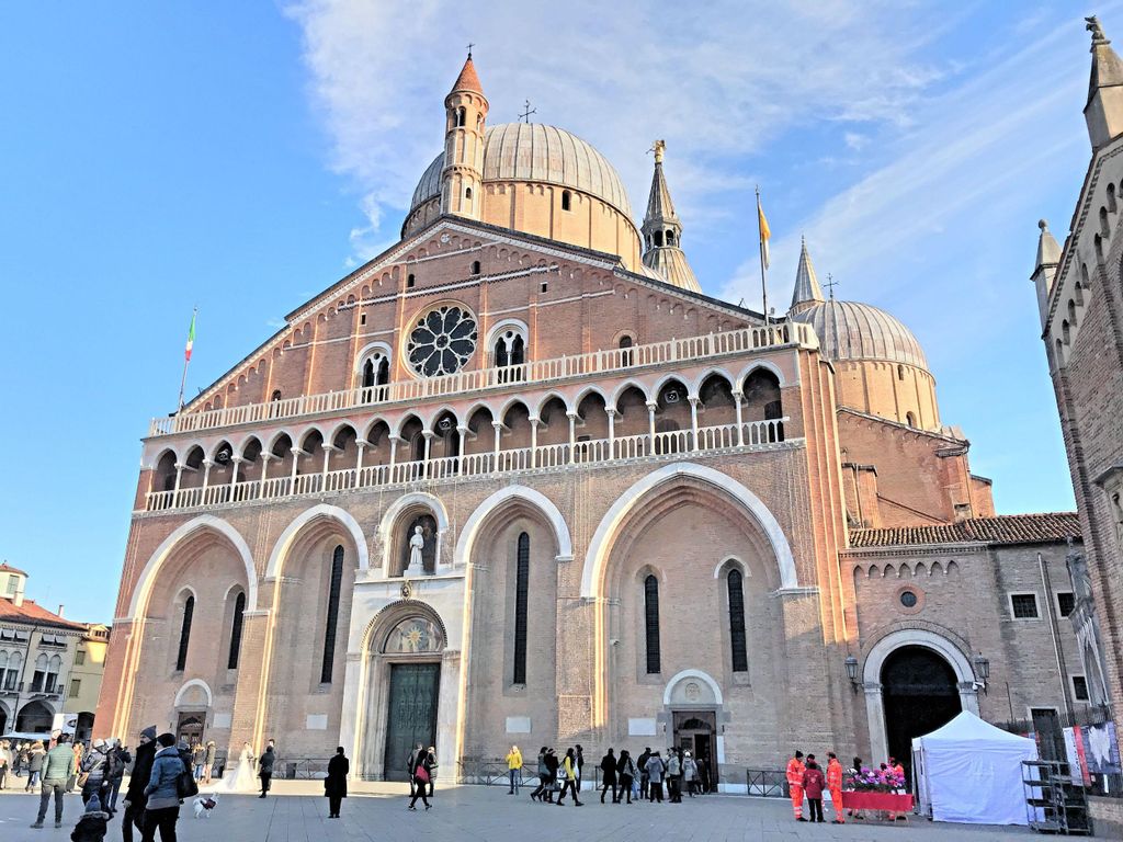 Padua: Tour zum Leben des heiligen Antonius mit Option nach Camposampiero
