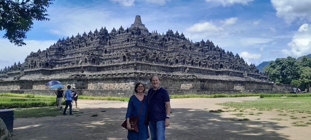 Borobudur Private Tour vom Hafen Semarang (Aufstieg zur Spitze)