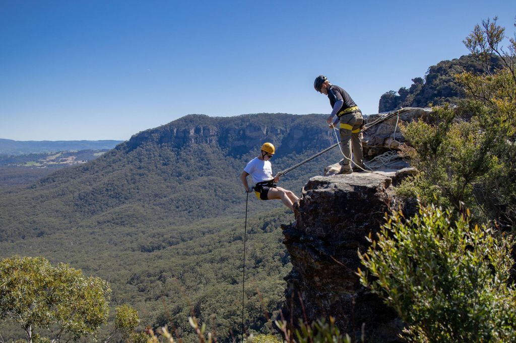 Blue Mountains: Spektakuläres halbtägiges Abseil-Abenteuer