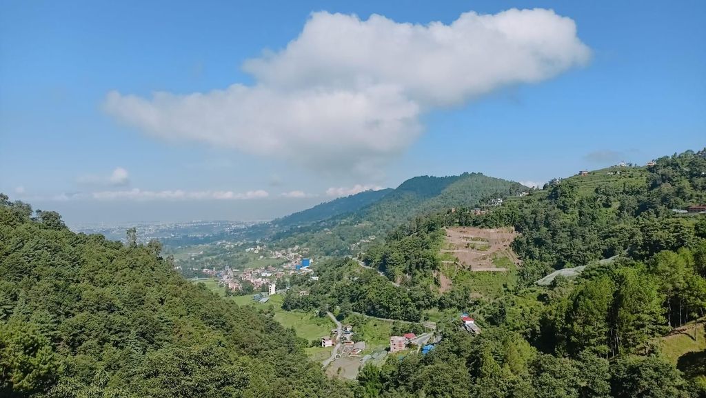 Nagarkot Sonnenaufgang & Wanderung zur Hängebrücke mit Wasserfall