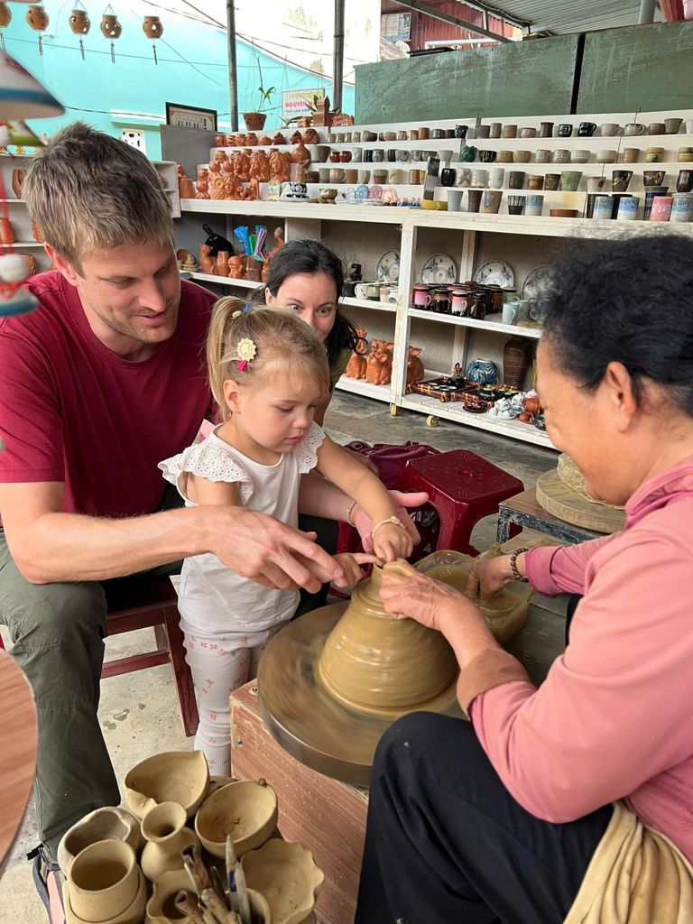 Thanh Ha: 500 Jahre altes Töpferdorf am Fluss | Fröhlich & sicher