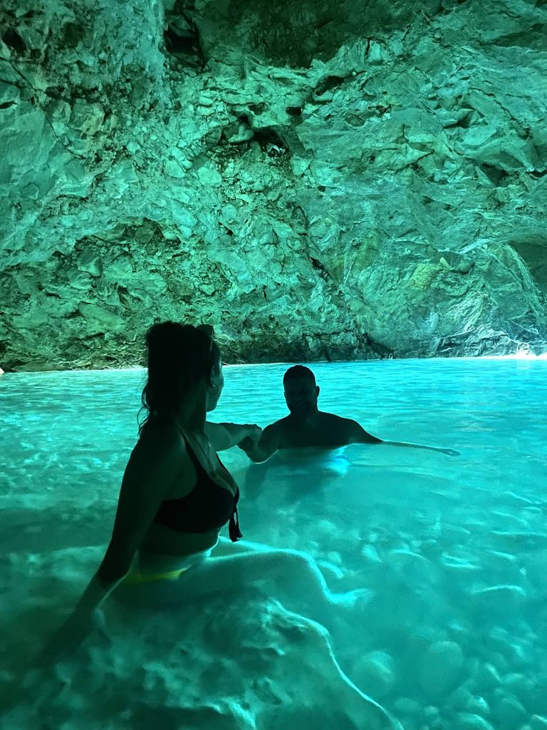 Schnellboot-Tour zum Nationalpark und zur Grama Bay