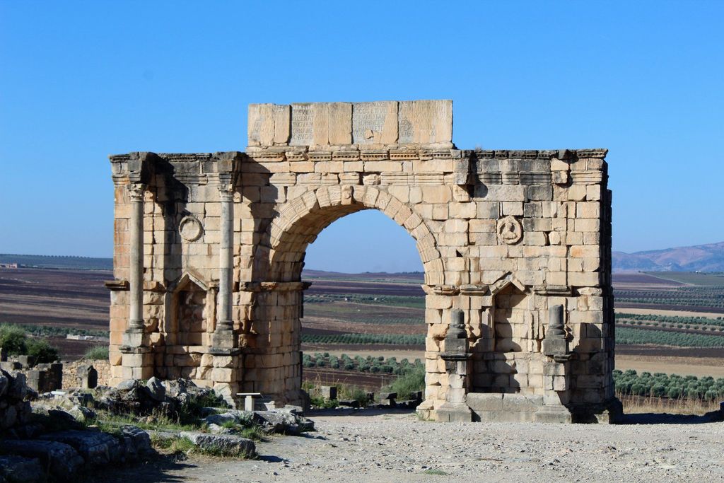 Von Fez aus: Volubilis Moulay Idriss und Meknes Tagestour