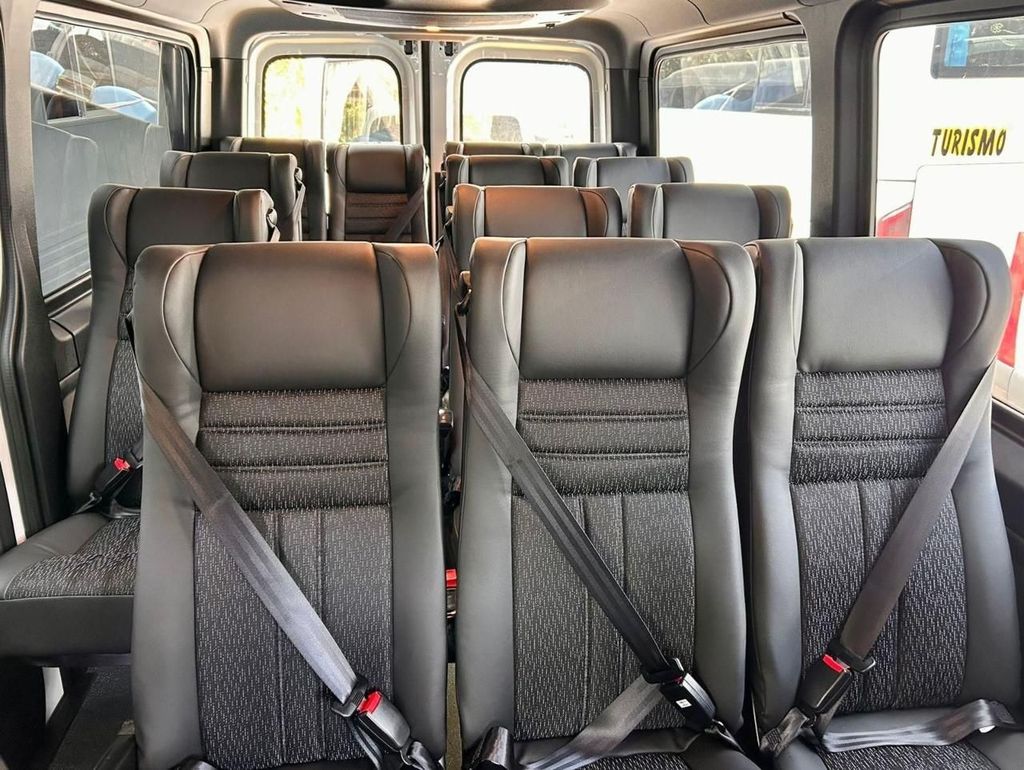 Von San José: SJO Flughafen nach Tamarindo Transport