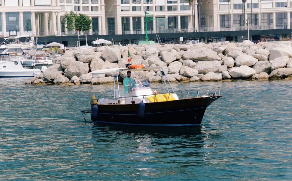 *Bootstour an der (Amalfiküste) ab: Salerno/AmalfiCoast/Positano.