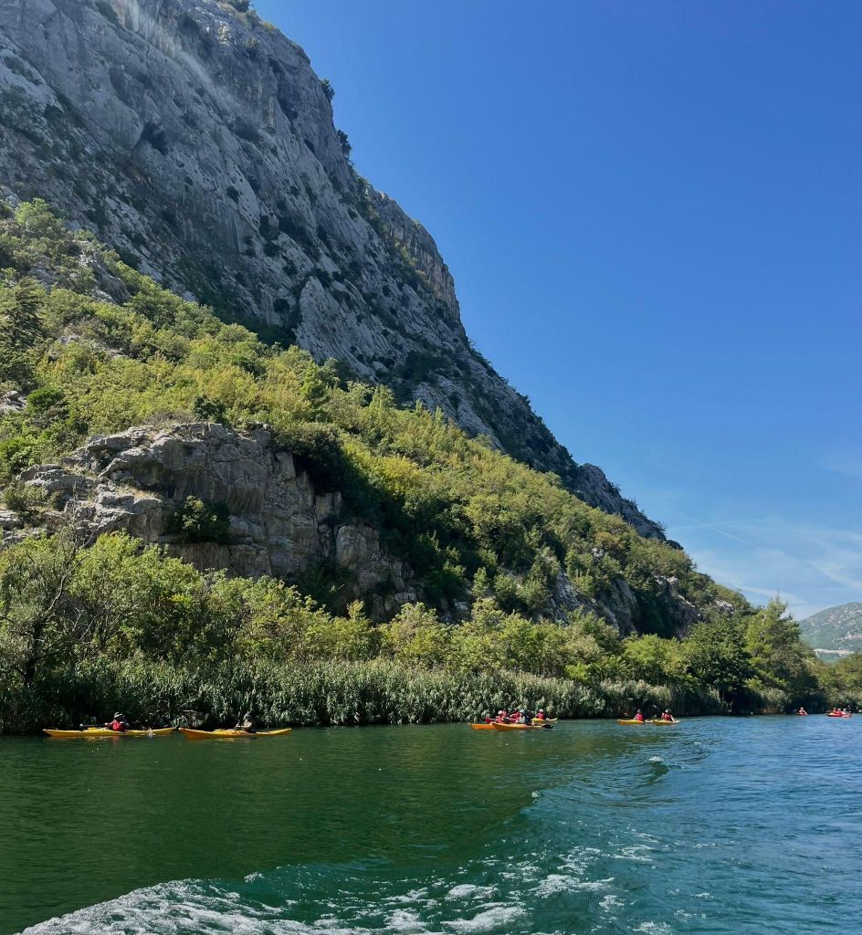 Omiš: 5-stündige Kajaktour auf dem Fluss Cetina im Naturschutzgebiet