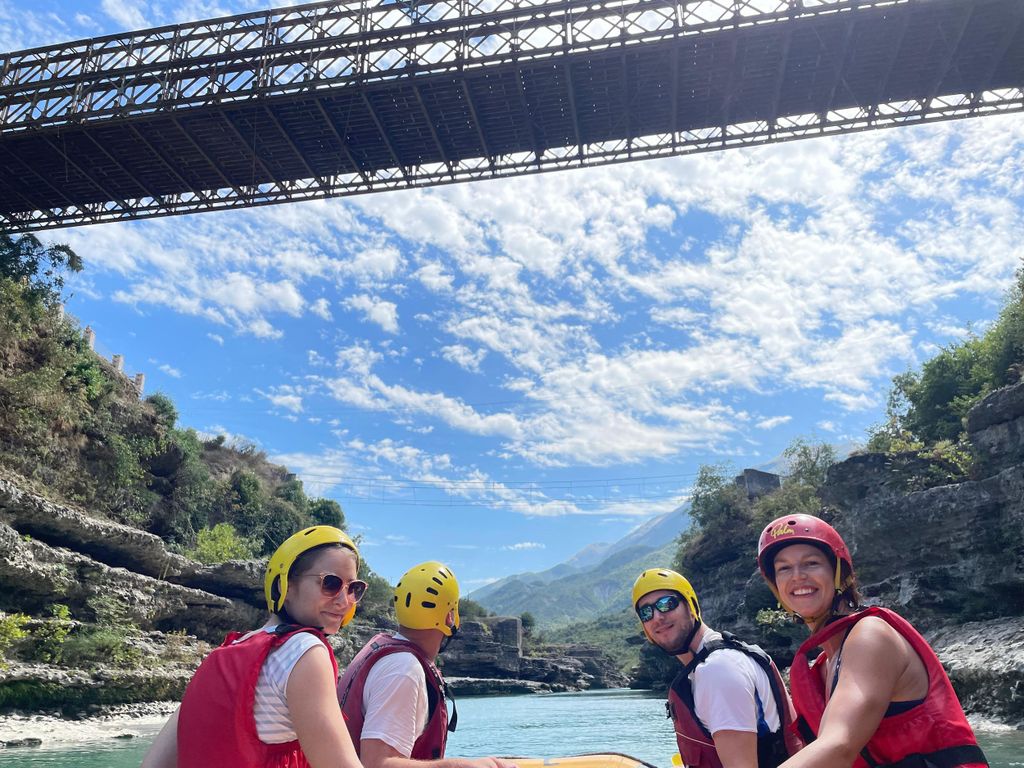 Von Saranda: Rafting-Abenteuer auf dem Fluss Vjosa