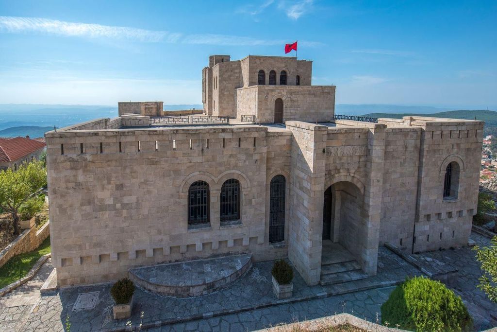 Kruja: Führung durch Albaniens antike Hauptstadt