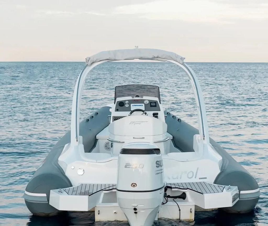 TRASFERH24 VON MILAZZO NACH SALINA-PANAREA-STROMBOLI (MAX 10)