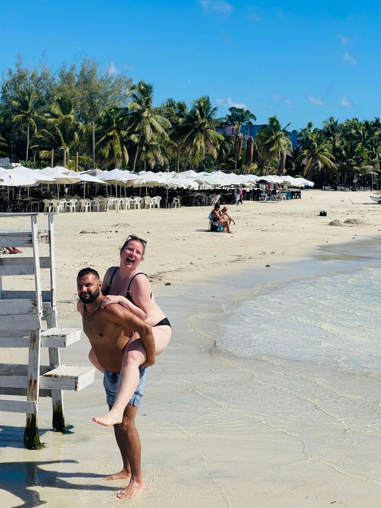 Santo Domingo: 3 Augen, Leuchtturm, Strand & Mittagessen
