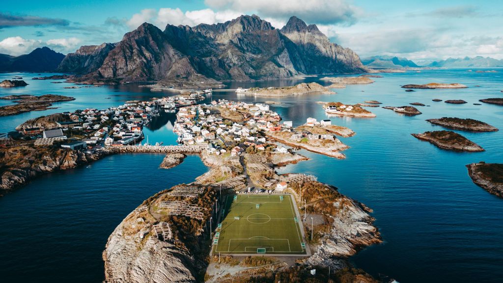 Lofoten Highlights Fototour – Henningsvær & Haukland
