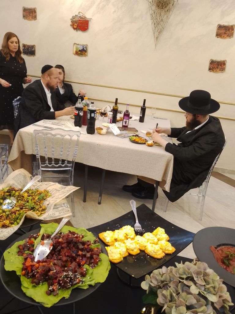 Bnei Brak: authentisches jüdisches Abendessen im Aristocrat Hotel