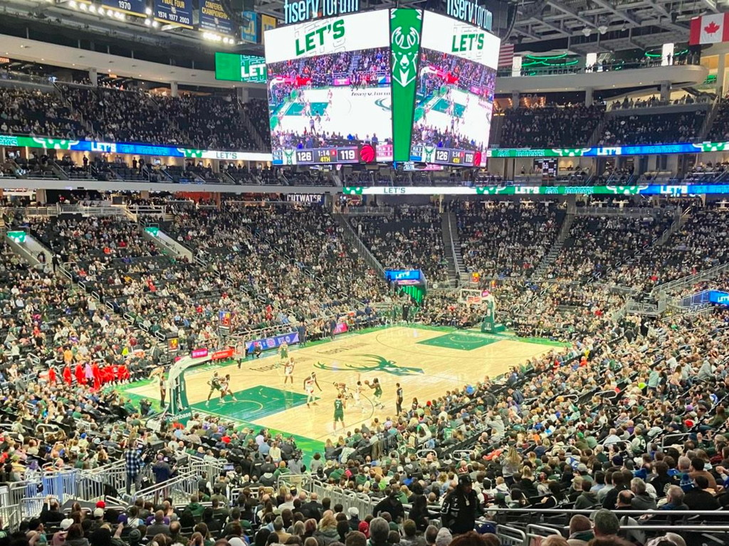Milwaukee: Milwaukee Bucks Basketball Spiel Ticket